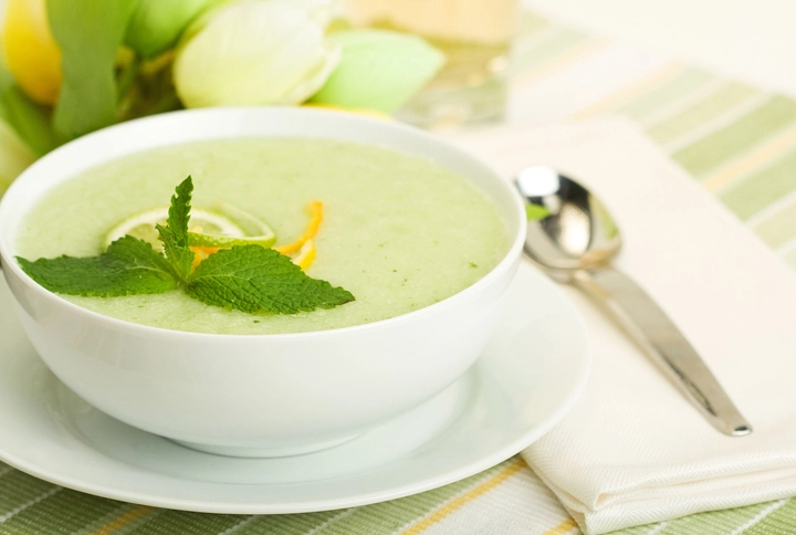 Crema fría de Aguacate Valenciano y lima Crema fría de Aguacate Valenciano y lima
